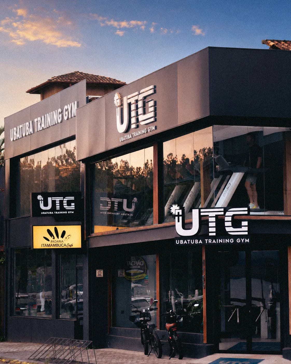 Fachada da UTG, Ubatuba Training Gym